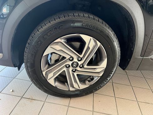 Used 2023 Hyundai Santa Fe SEL image 32