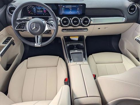 New 2026 Mercedes-Benz GLB 250 image 14