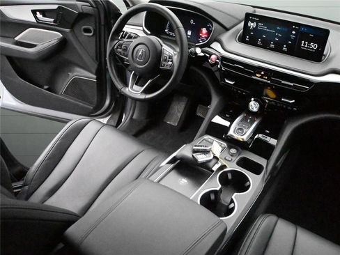 Certified 2023 Acura MDX SH-AWD image 19