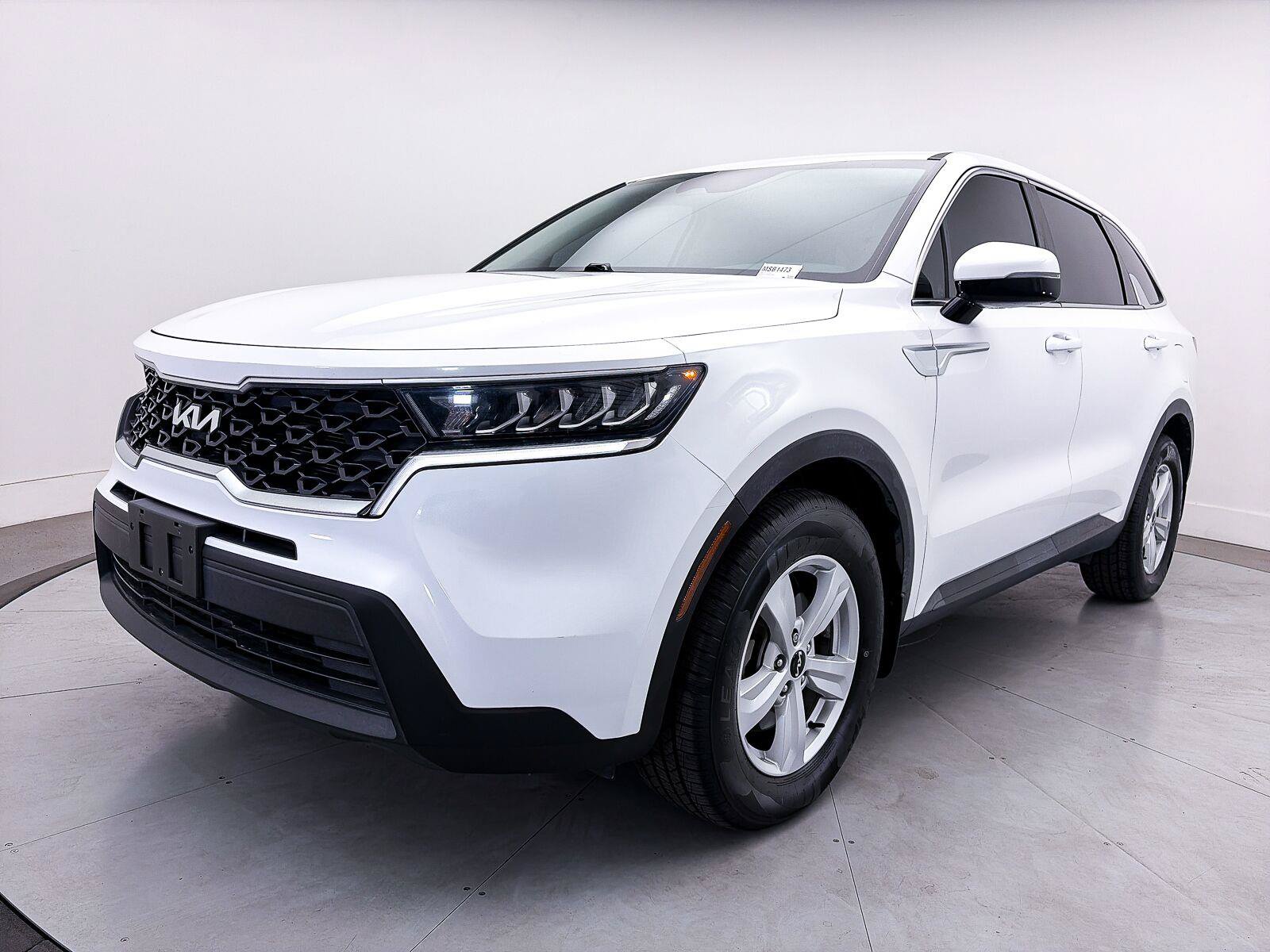 Used 2022 Kia Sorento LX FWD image 5