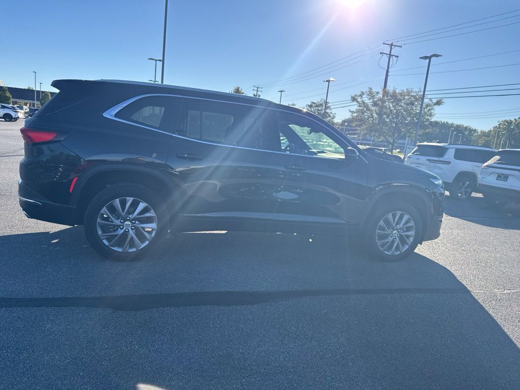 Used 2025 Buick Enclave Preferred w/ Trailering Package, 5000 lbs. AWD/4WD image 22