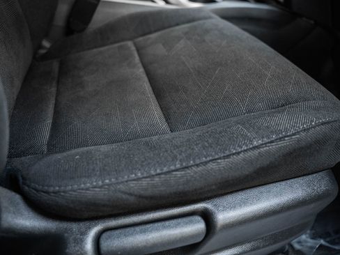 Used 2022 Honda Pilot Sport image 39