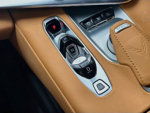 Used 2023 Chevrolet Corvette Stingray Premium Cpe w/ Z51 Performance Package RWD image 26