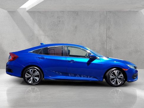 Used 2016 Honda Civic EX-T image 4