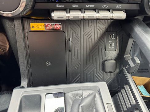 Used 2024 Toyota Tacoma TRD Sport w/ TRD Sport Upgrade Package image 24