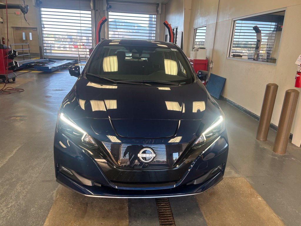 Used 2025 Nissan Leaf SV Plus FWD image 8