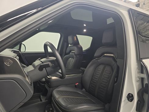 Used 2022 Rivian R1T Launch Edition image 20