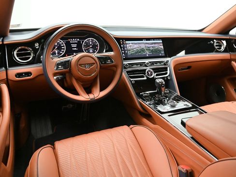 Certified 2022 Bentley Flying Spur V8 AWD/4WD image 9