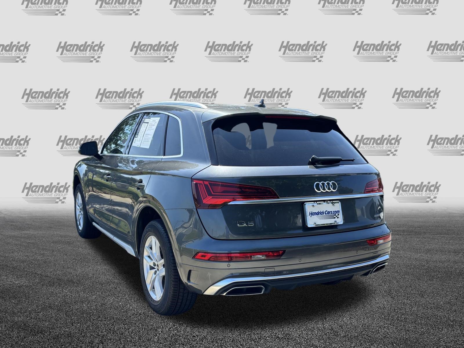 Certified 2023 Audi Q5 2.0T Premium w/ Convenience Package AWD/4WD image 8