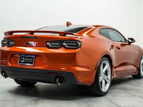 Used 2022 Chevrolet Camaro SS RWD image 12