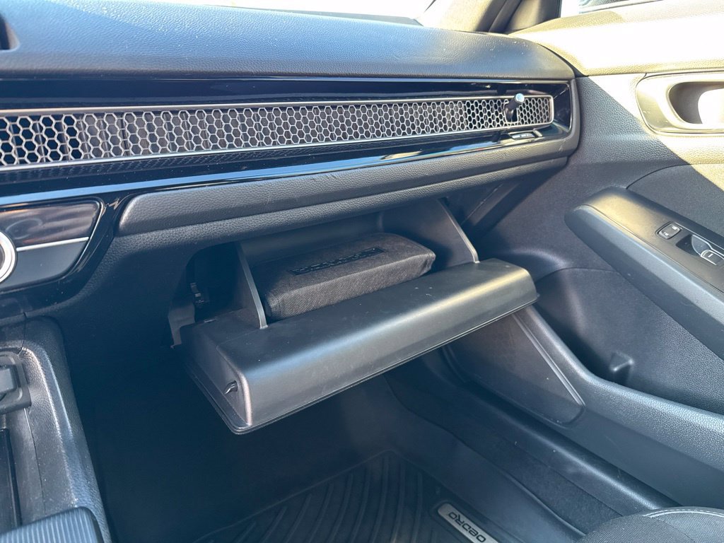 Used 2023 Honda Civic Sport image 25