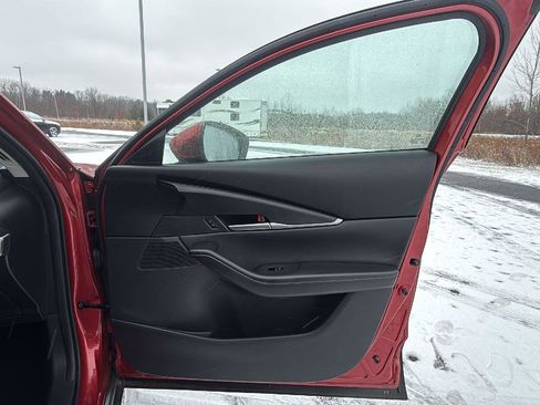 Used 2023 MAZDA CX-30 AWD 2.5 S w/ Select Package image 18