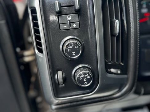 Used 2014 Chevrolet Silverado 1500 LTZ AWD/4WD image 13
