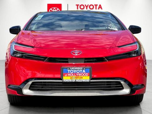 New 2026 Toyota Prius Plug-In Hybrid image 8