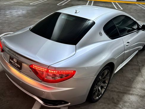 Used 2011 Maserati GranTurismo S RWD image 9