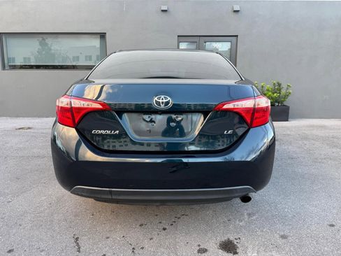 Used 2018 Toyota Corolla XLE image 10