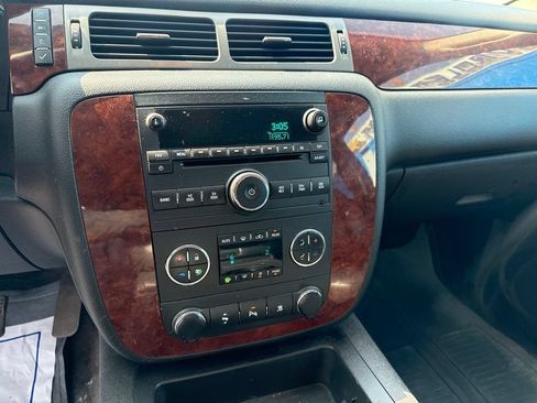 Used 2011 Chevrolet Tahoe LT AWD/4WD image 28