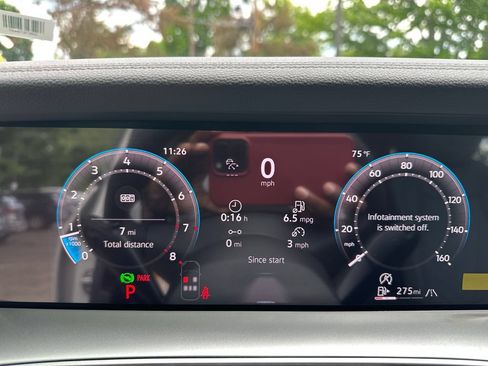 New 2026 Volkswagen Tiguan SE R-Line AWD/4WD image 13