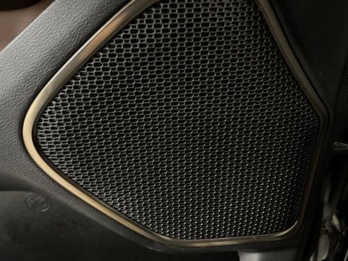 Used 2024 RAM 1500 Limited image 24