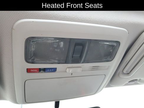 Used 2018 Subaru Forester 2.5i Premium w/ All-Weather Package image 28