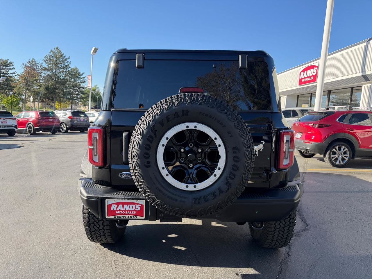 Used 2025 Ford Bronco Badlands AWD/4WD image 8