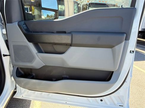 Used 2024 Ford F250 XL image 14
