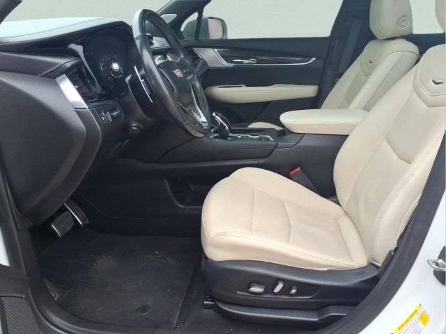 Used 2020 Cadillac XT6 Sport AWD/4WD image 19