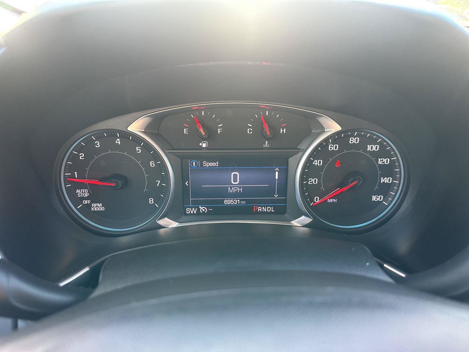 Used 2019 Chevrolet Equinox LT FWD image 24