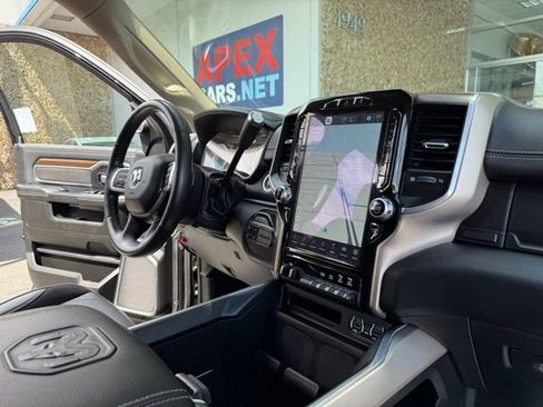 Used 2022 RAM 2500 Laramie image 29