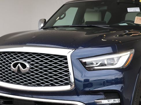 Certified 2023 INFINITI QX80 Sensory w/ Cargo Package AWD/4WD image 11