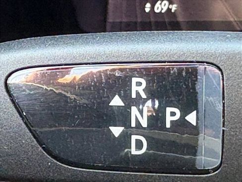 Used 2022 Mercedes-Benz E 350 Sedan image 6