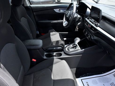 Used 2024 Kia Forte LXS image 16