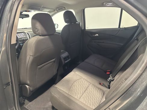 Used 2019 Chevrolet Equinox LT image 30