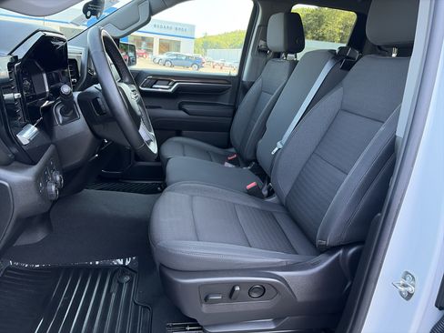 Used 2023 Chevrolet Silverado 1500 LT AWD/4WD image 10