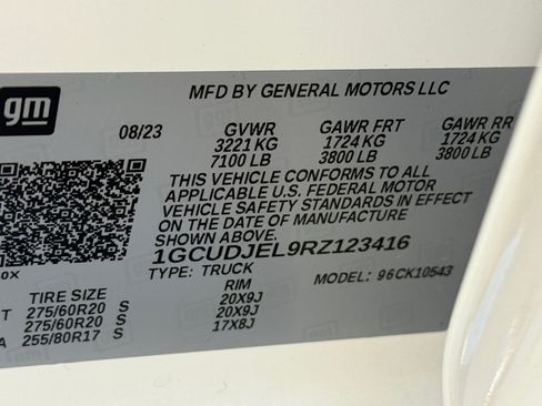 Used 2024 Chevrolet Silverado 1500 High Country image 33