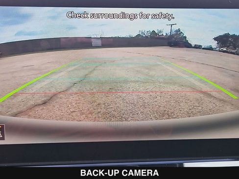 New 2026 Nissan Pathfinder SV image 31