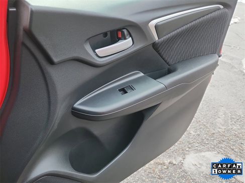 Used 2018 Honda Fit EX image 15