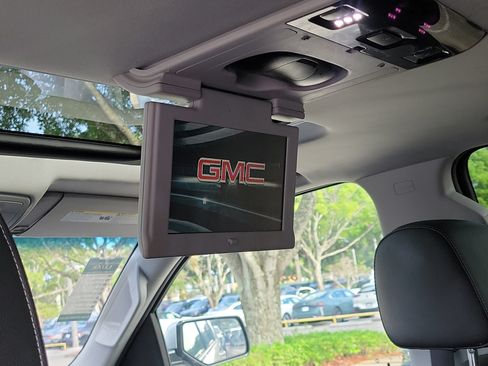 Used 2020 GMC Yukon SLT w/ Open Road Package AWD/4WD image 27