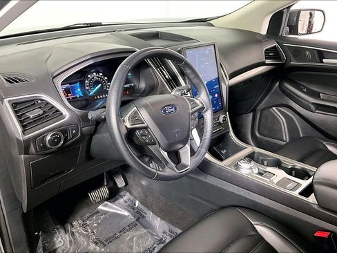 Used 2024 Ford Edge SEL AWD/4WD image 13