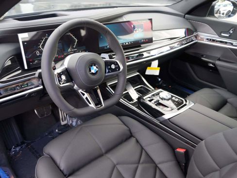 New 2026 BMW 740i 740i RWD w/ Premium Package image 14