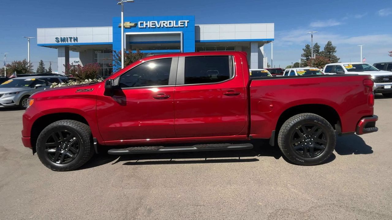 Used 2025 Chevrolet Silverado 1500 RST w/ All Star Edition Plus AWD/4WD image 4