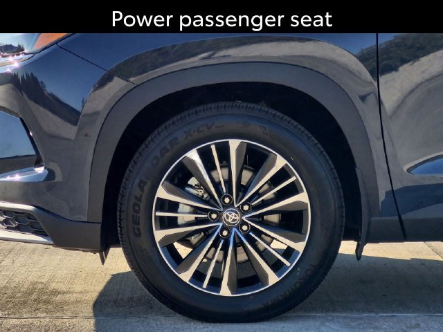 Certified 2026 Toyota Grand Highlander AWD Hybrid image 10