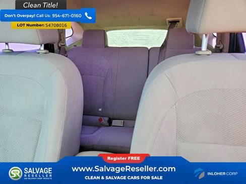 Used 2014 Nissan Rogue S FWD image 13