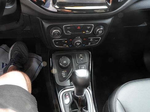 Used 2021 Jeep Compass Limited AWD/4WD image 12
