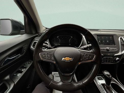 Used 2019 Chevrolet Equinox LT w/ Driver Convenience Package image 25