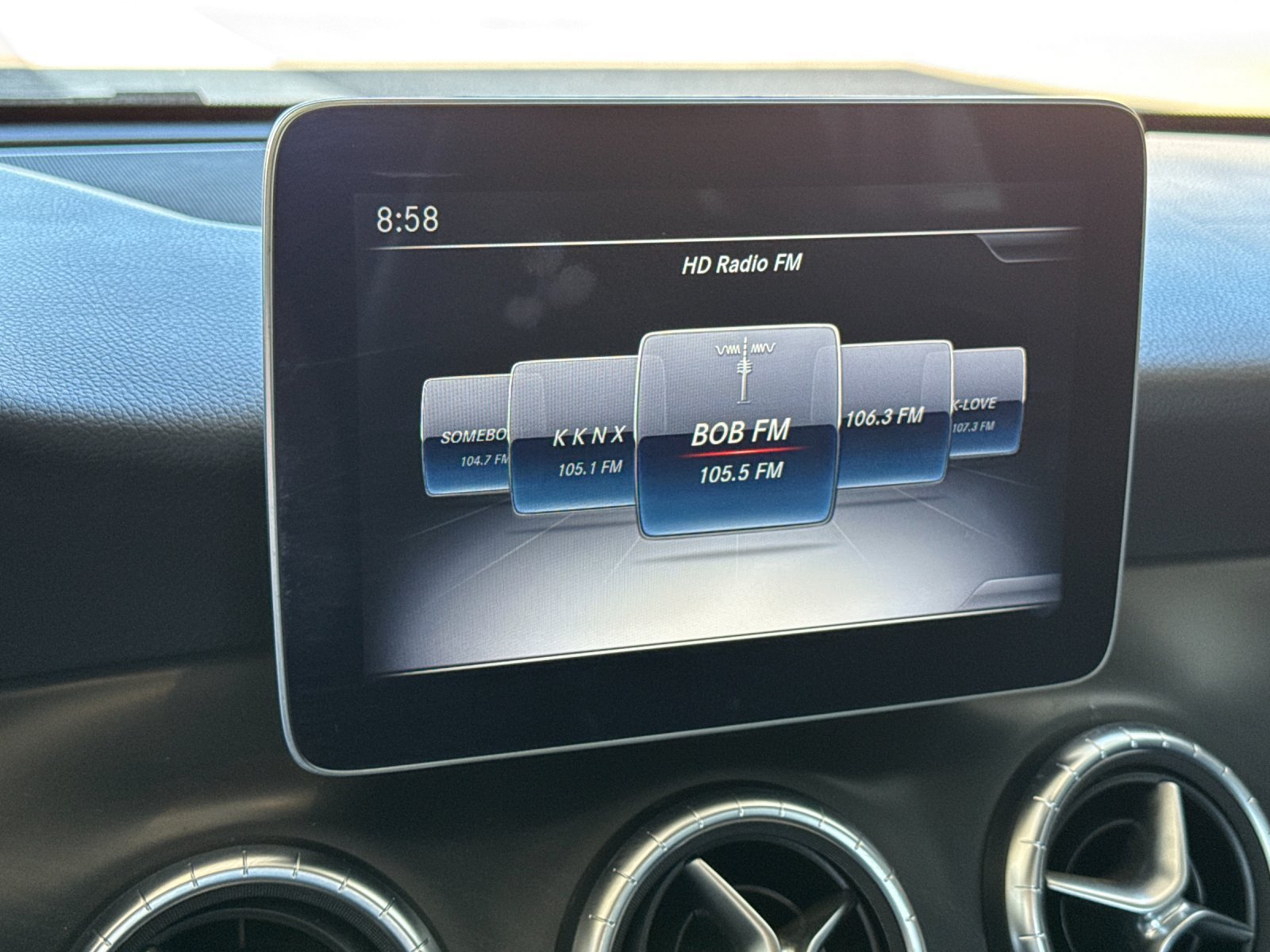 Used 2019 Mercedes-Benz CLA 250 image 19