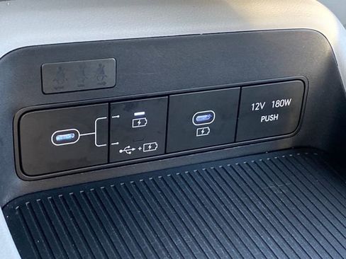 Used 2024 Hyundai Kona SEL image 20