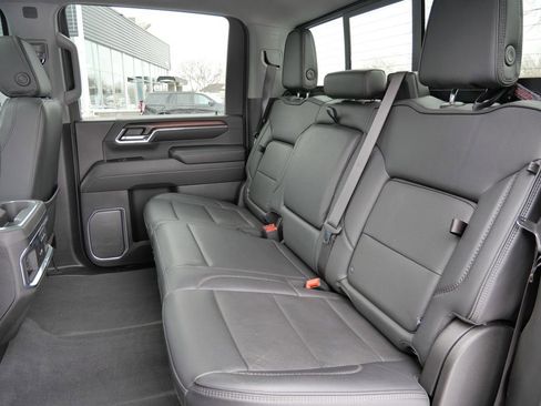 Used 2024 GMC Sierra 2500 Denali w/ Denali Reserve Package AWD/4WD image 27