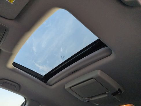 Used 2020 Honda Pilot Touring image 20