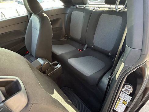 Used 2019 Volkswagen Beetle 2.0T S FWD image 14